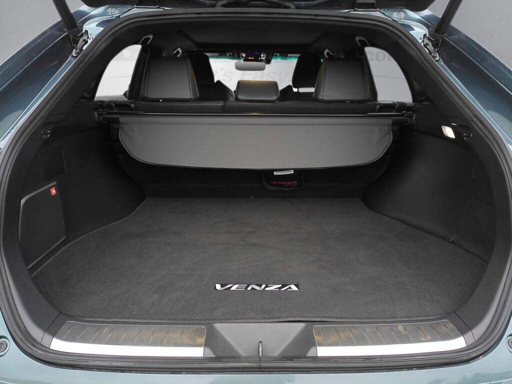 2023 Toyota Venza Limited Richmond VA