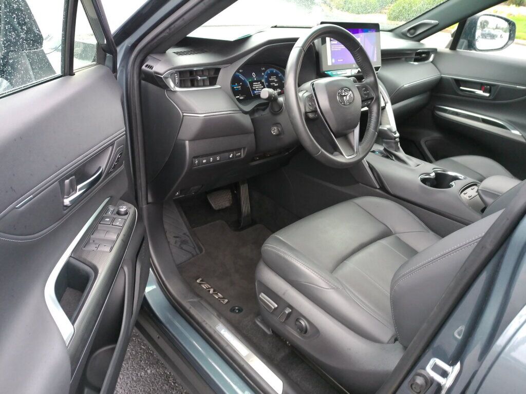 2023 Toyota Venza Limited Richmond VA