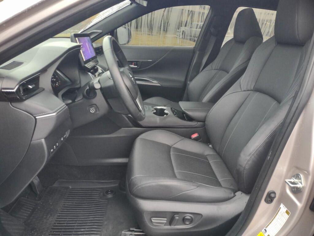 2023 Toyota Venza Limited Richmond VA