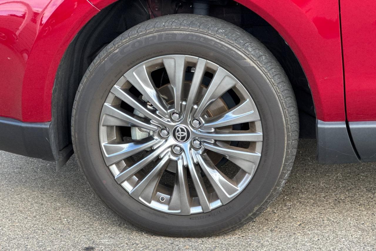 2023 Toyota Venza XLE Roseville CA