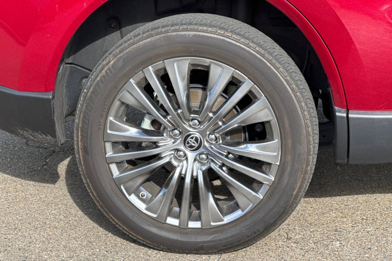 2023 Toyota Venza XLE Roseville CA