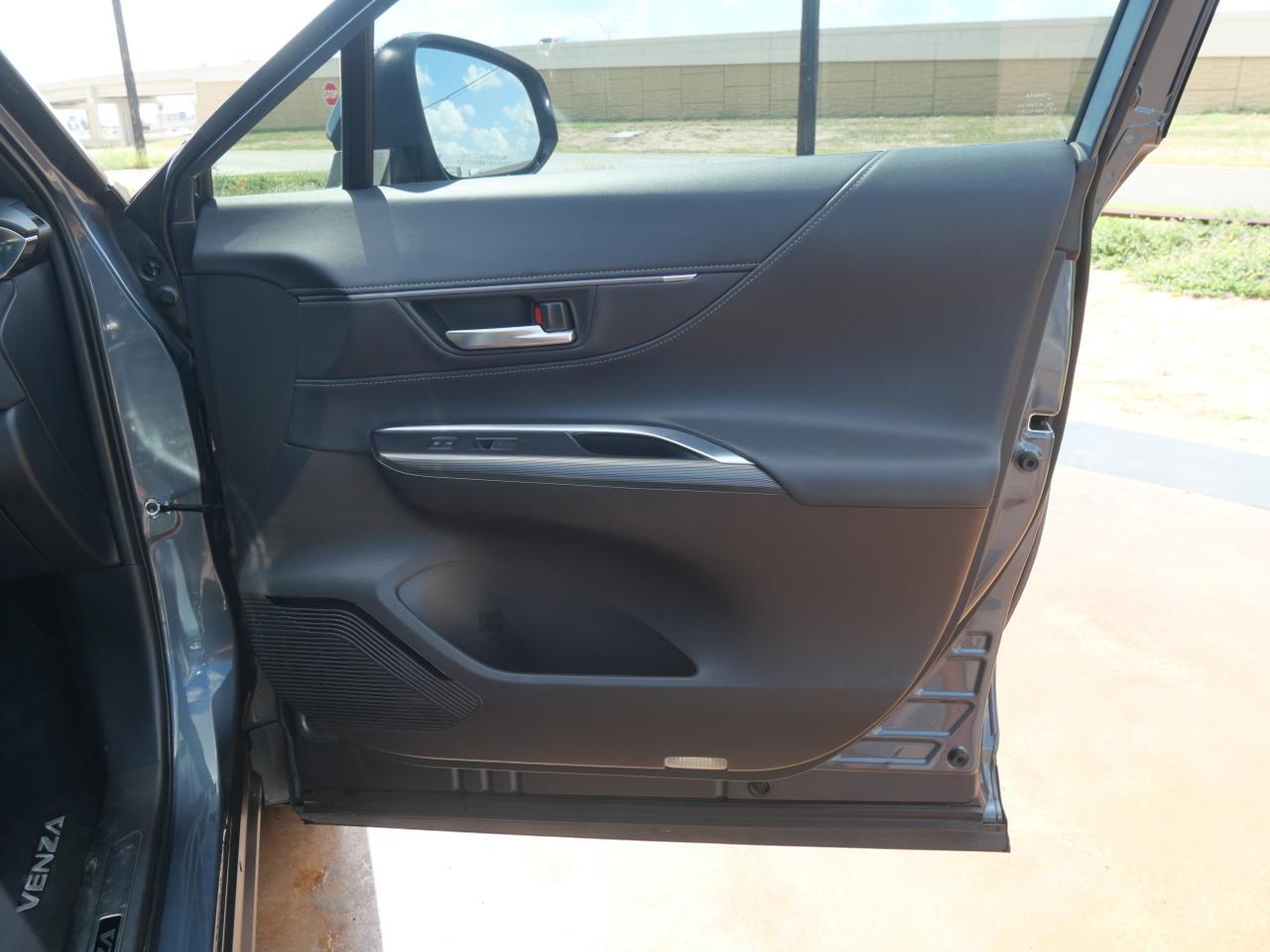 2023 Toyota Venza XLE San Juan TX