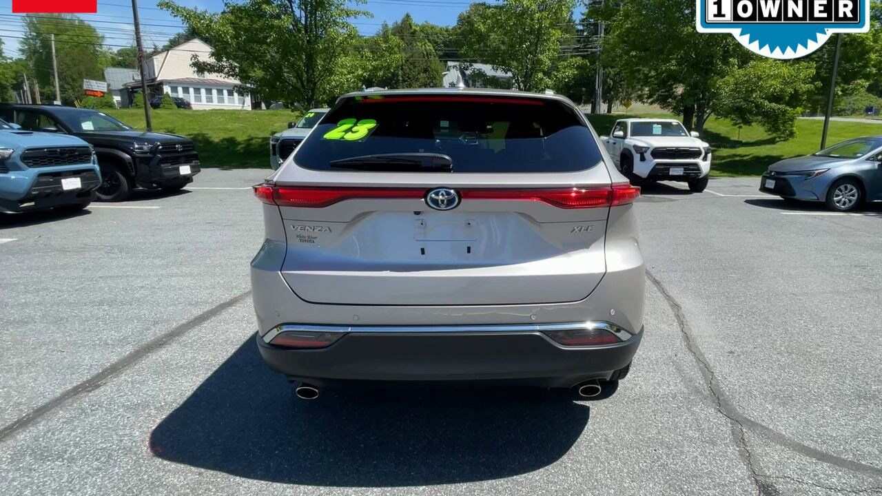 2023 Toyota Venza XLE White River Junction VT