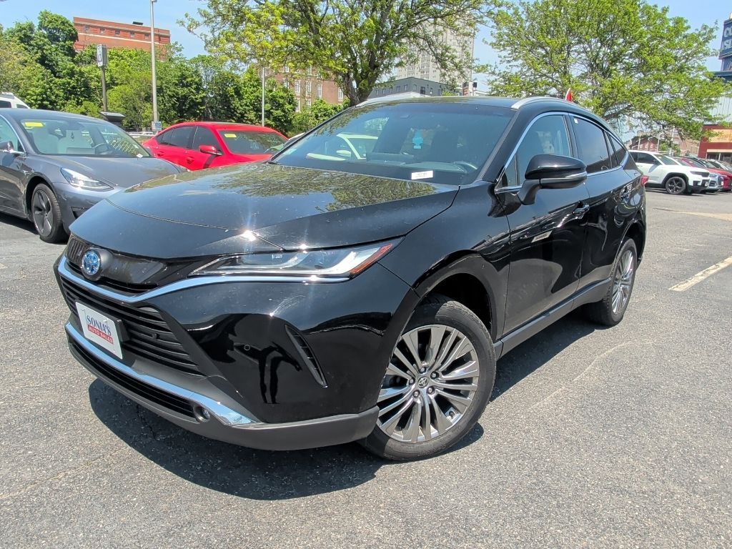 2023 Toyota Venza XLE