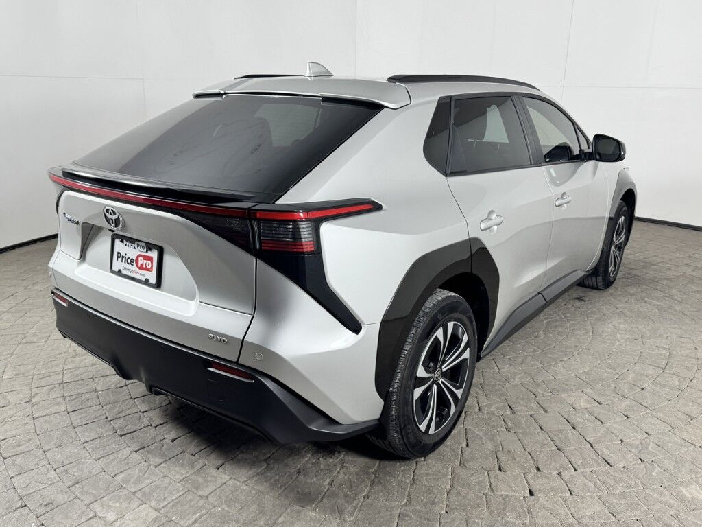 2023 Toyota bZ4X Limited AWD Maumee OH