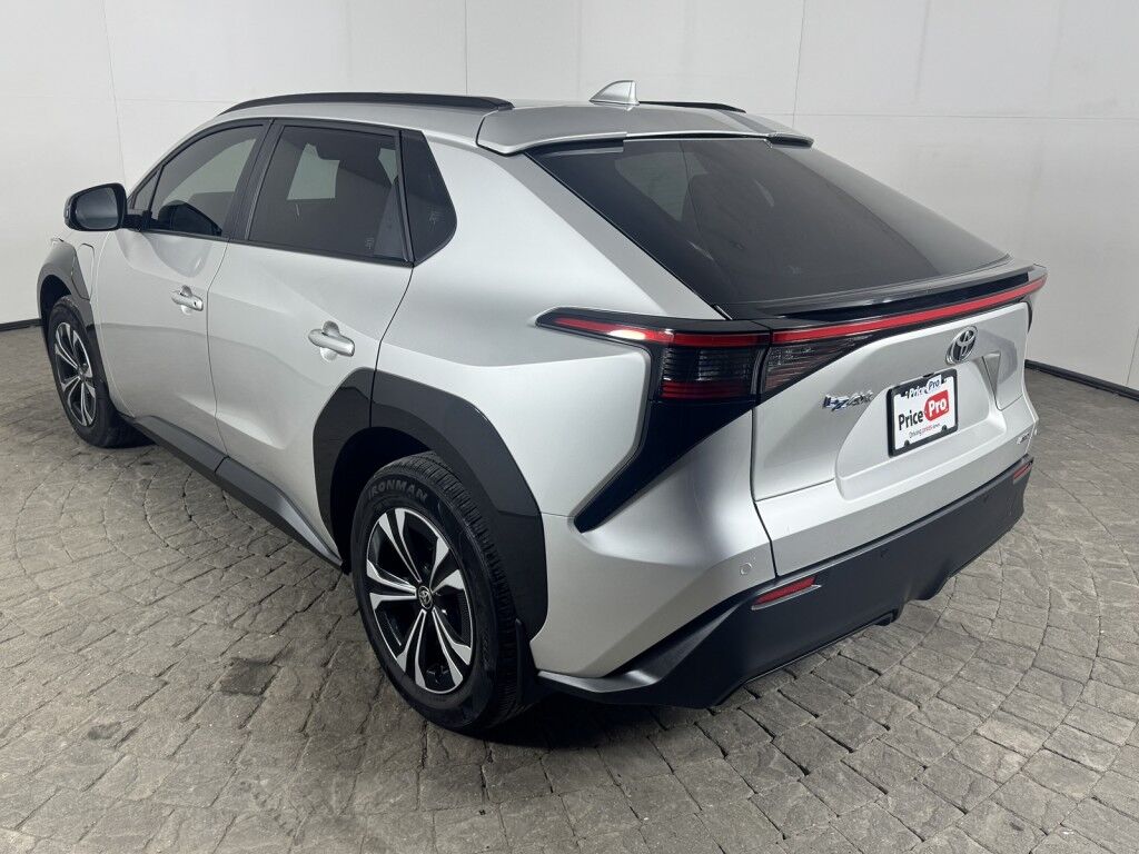 2023 Toyota bZ4X Limited AWD Maumee OH