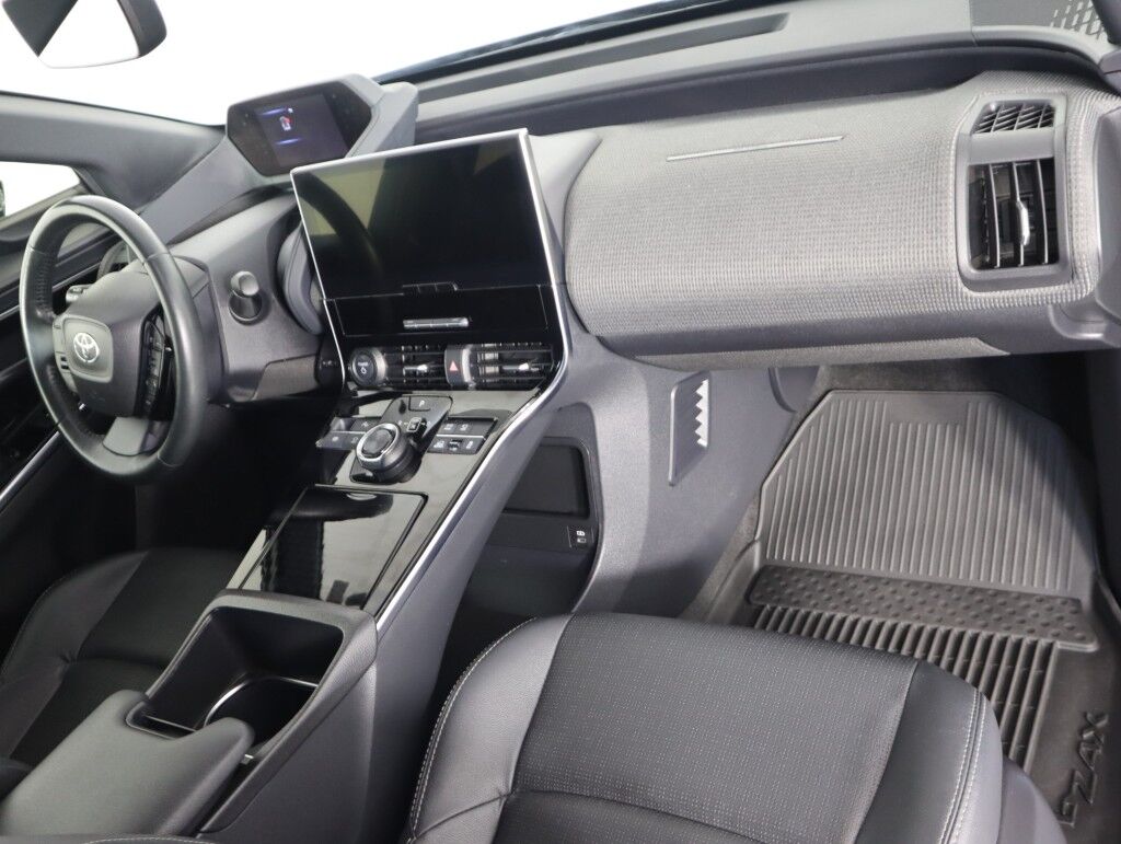 2023 Toyota bZ4X Limited AWD Maumee OH