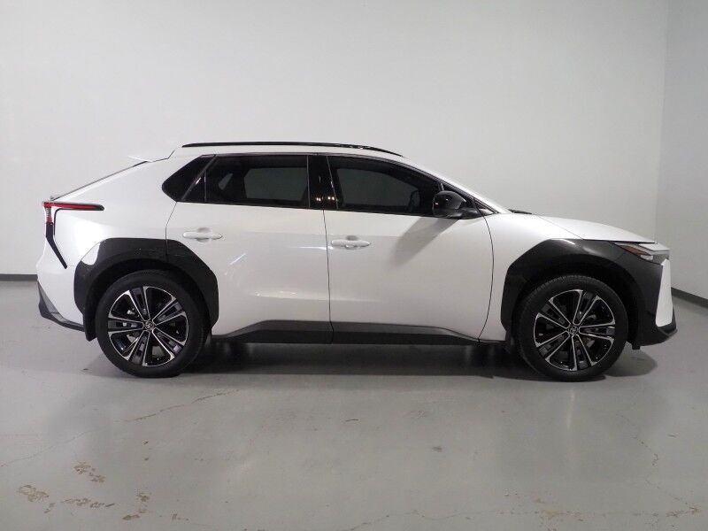 2023 Toyota bZ4X Limited AWD *NAVIGATION, SAFETY ALERTS, ADAPTIVE CRUISE, 360 CAMERAS, DIGITAL CLUSTER, PANORAMA GLASS ROOF, CLIMATE SEATS, HEATED STEERING, 20 INCH WHEELS, JBL AUDIO, ANDROID & APPLE Round Rock TX