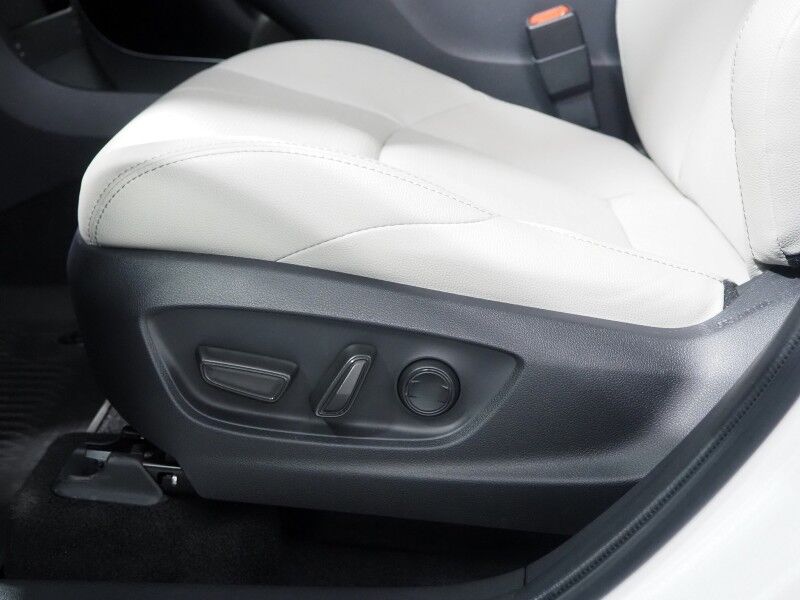 2023 Toyota bZ4X Limited AWD *NAVIGATION, SAFETY ALERTS, ADAPTIVE CRUISE, 360 CAMERAS, DIGITAL CLUSTER, PANORAMA GLASS ROOF, CLIMATE SEATS, HEATED STEERING, 20 INCH WHEELS, JBL AUDIO, ANDROID & APPLE Round Rock TX