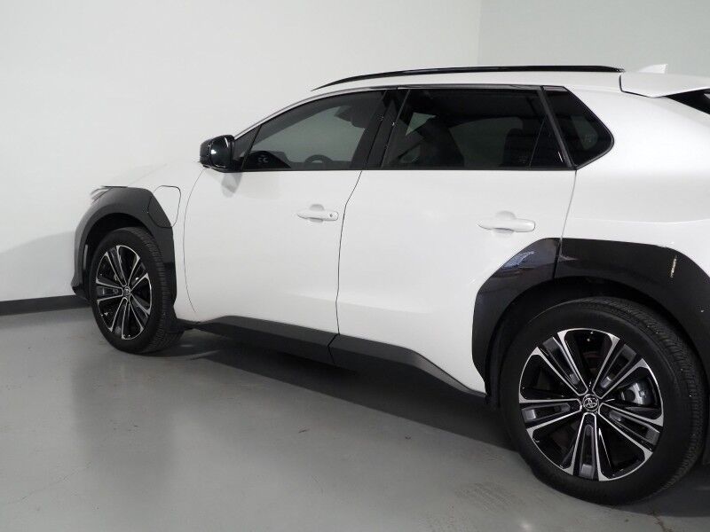 2023 Toyota bZ4X Limited AWD *NAVIGATION, SAFETY ALERTS, ADAPTIVE CRUISE, 360 CAMERAS, DIGITAL CLUSTER, PANORAMA MOONROOF, CLIMATE SEATS, HEATED STEERING, 20 INCH WHEELS, JBL AUDIO, ANDROID & APPLE Round Rock TX