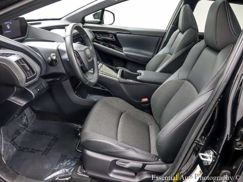 2023 Toyota bZ4X Limited PRICE INCLUDES THE $4000 FEDERAL EV TAX CREDIT Willowbrook IL