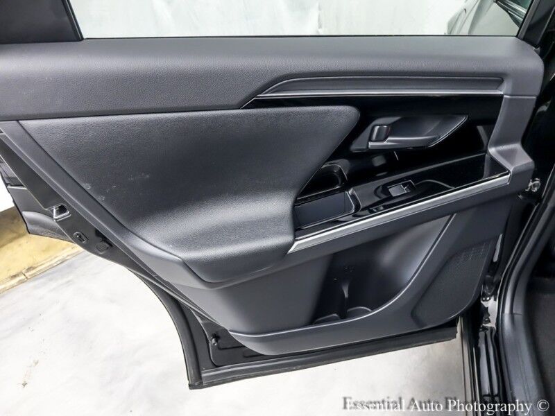 2023 Toyota bZ4X Limited PRICE INCLUDES THE $4000 FEDERAL EV TAX CREDIT Willowbrook IL