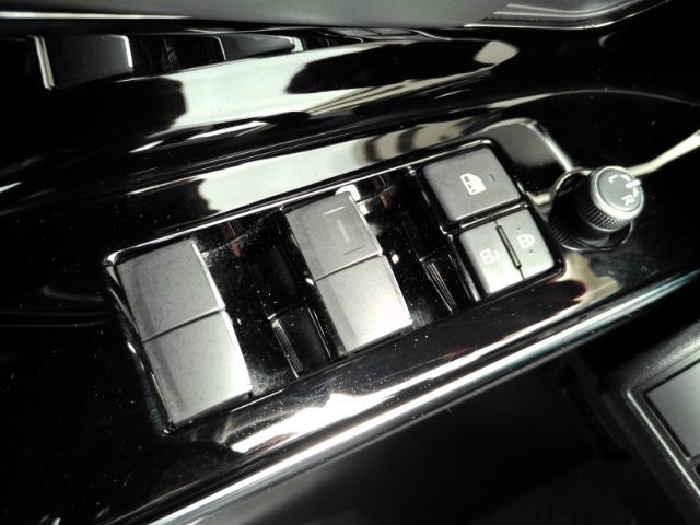 2023 Toyota bZ4X Limited Plano TX