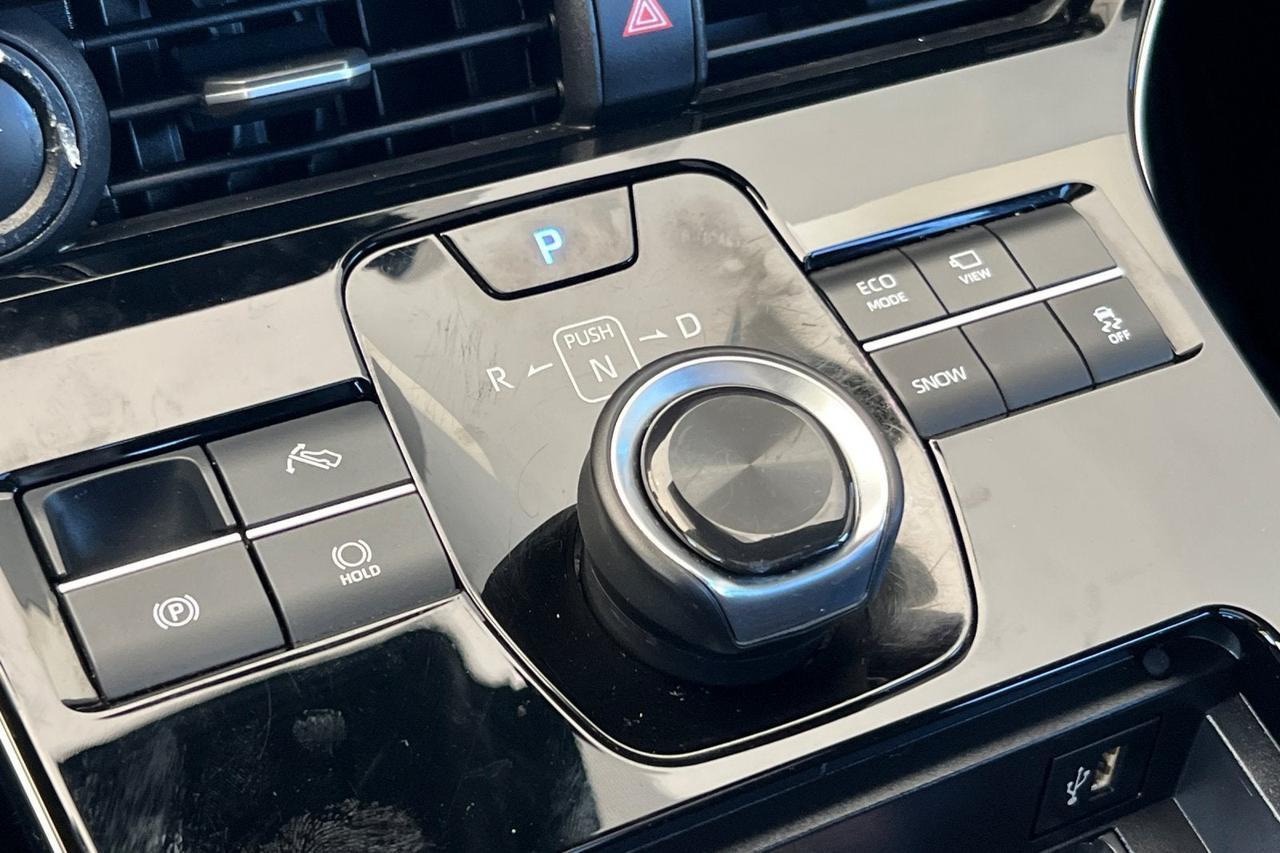 2023 Toyota bZ4X Limited Roseville CA