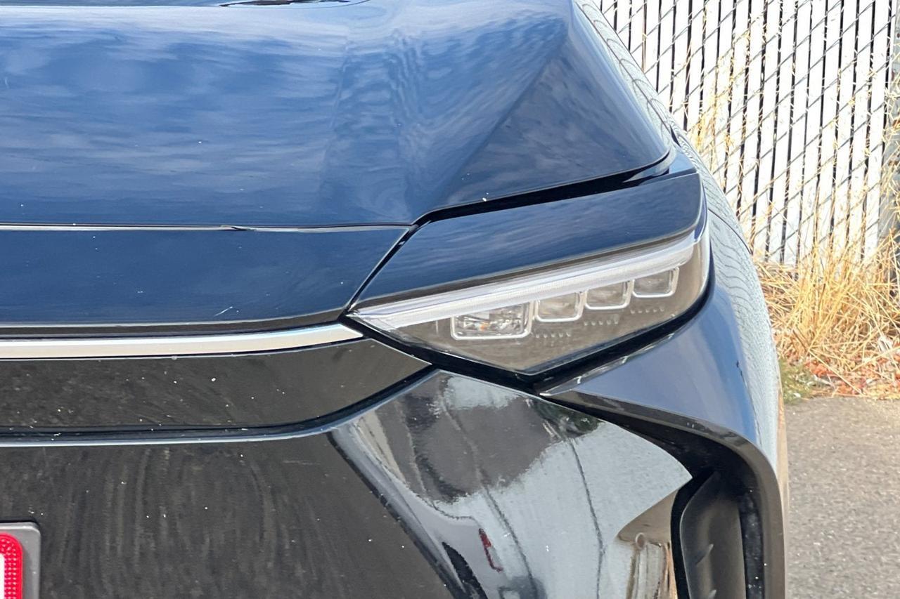 2023 Toyota bZ4X Limited Roseville CA