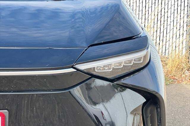 2023 Toyota bZ4X Limited Roseville CA