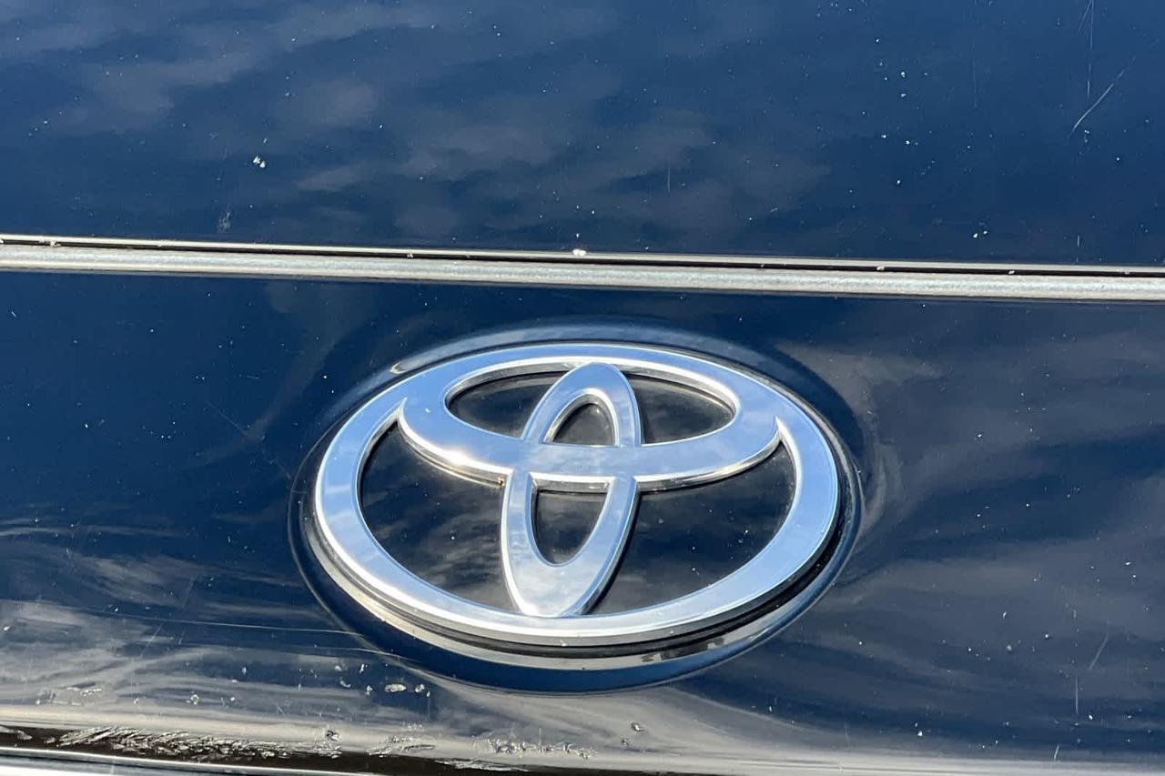 2023 Toyota bZ4X Limited Roseville CA