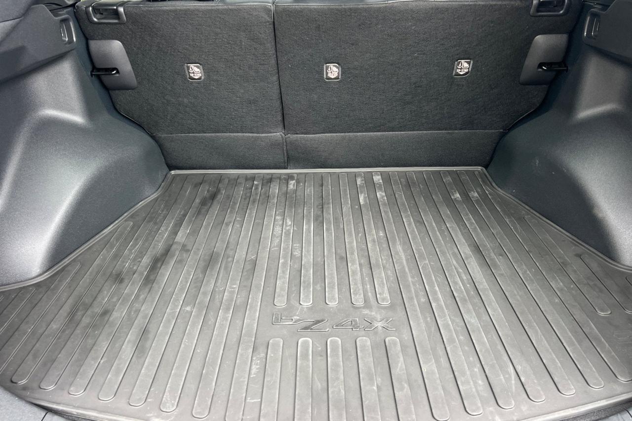 2023 Toyota bZ4X Limited Roseville CA