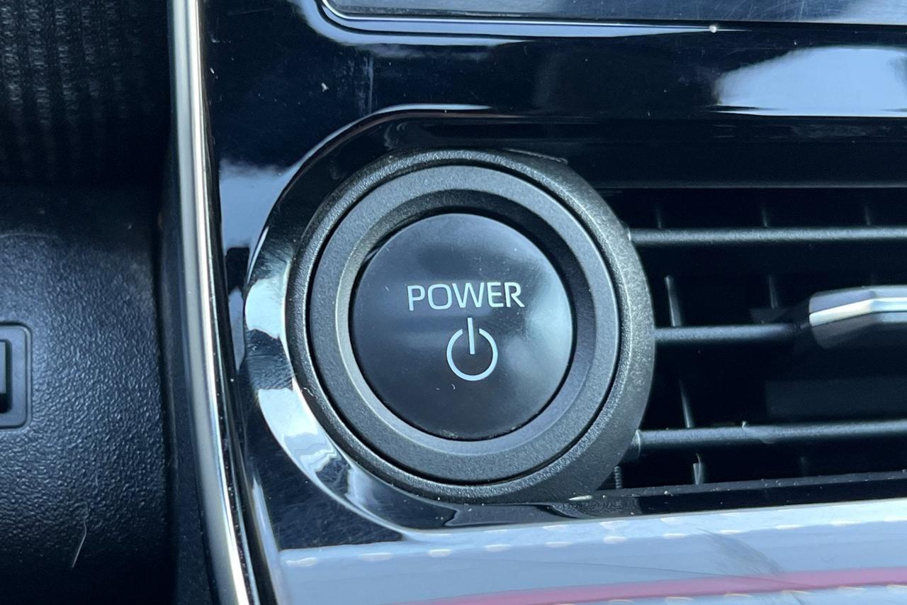 2023 Toyota bZ4X Limited Roseville CA