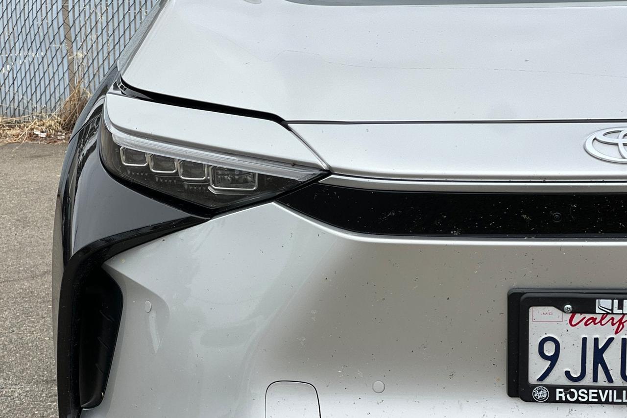 2023 Toyota bZ4X Limited Roseville CA