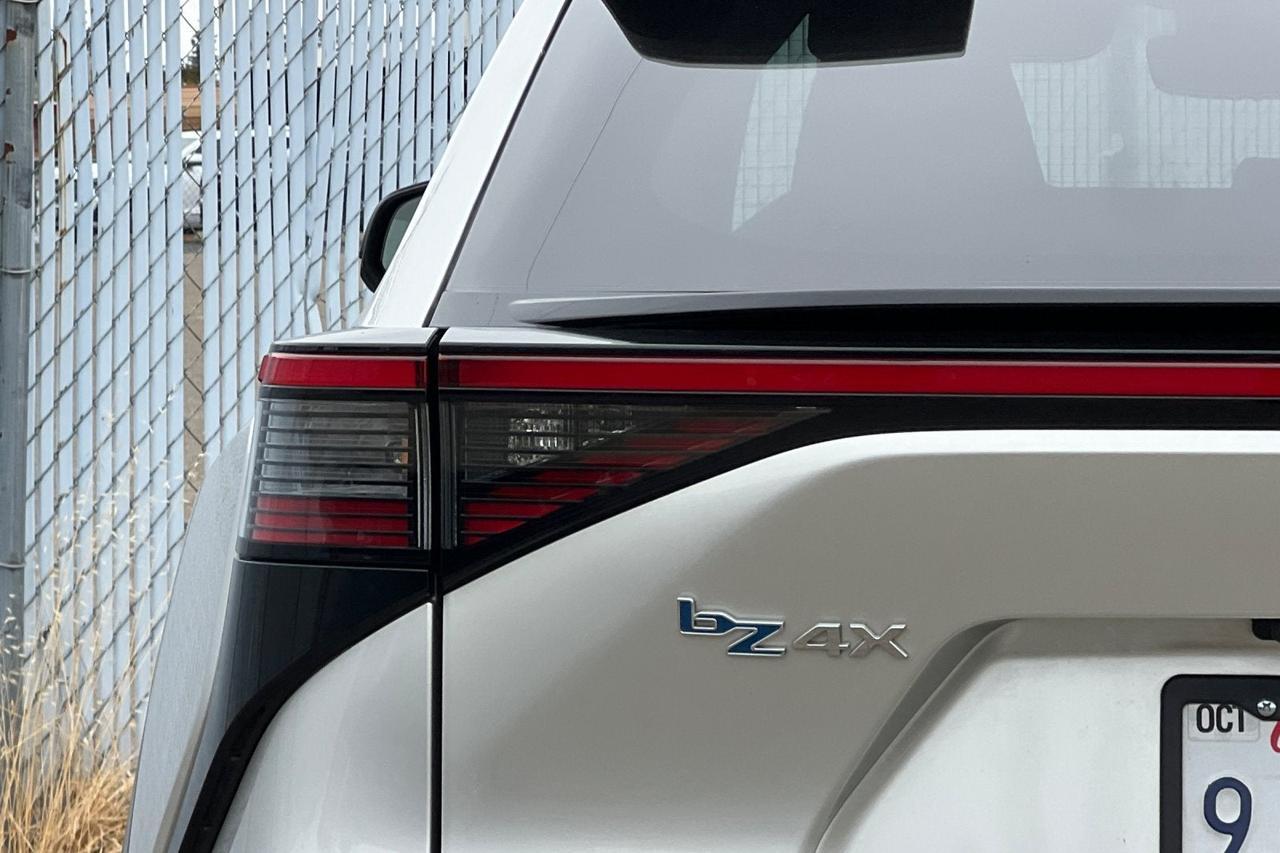 2023 Toyota bZ4X Limited Roseville CA