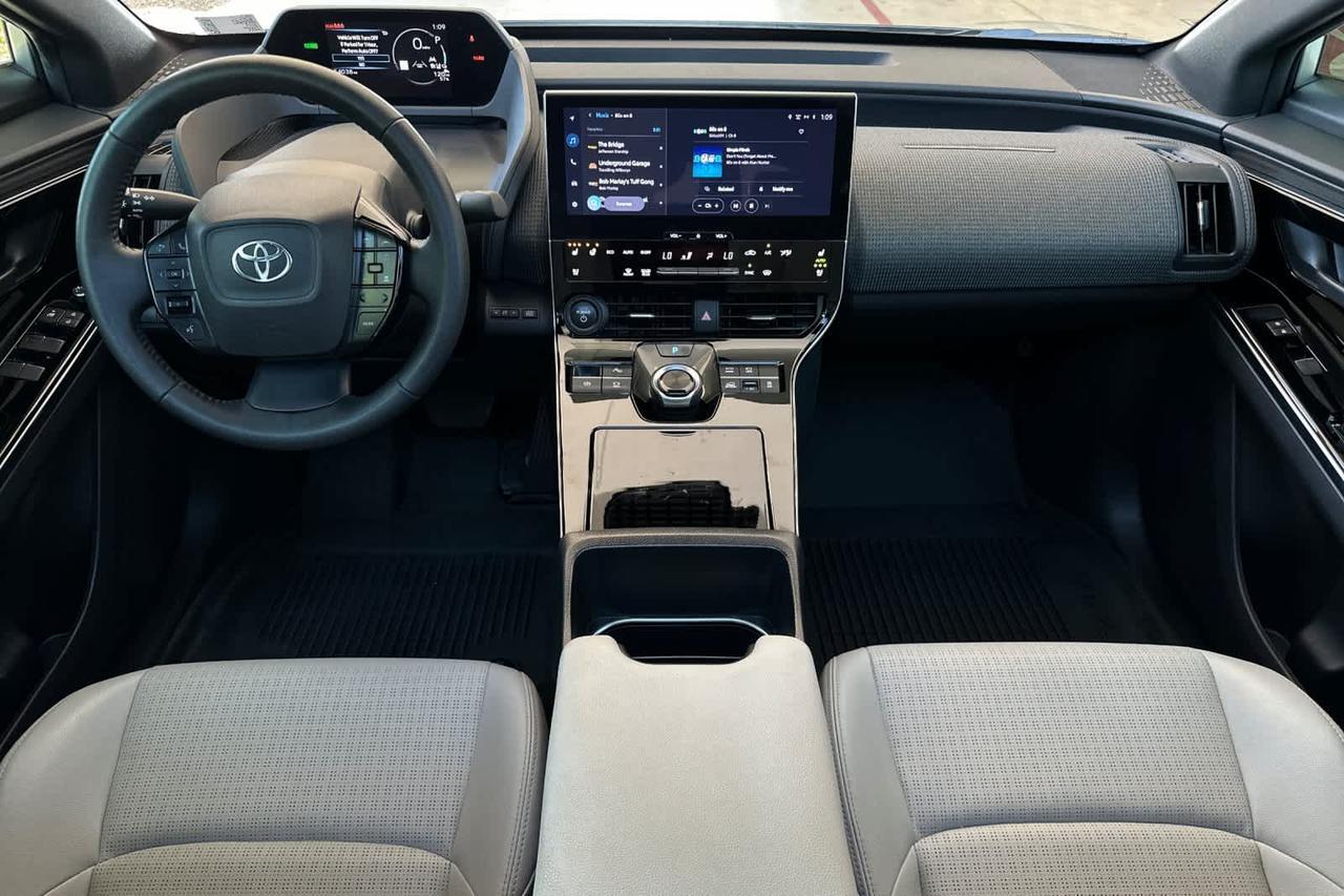 2023 Toyota bZ4X Limited