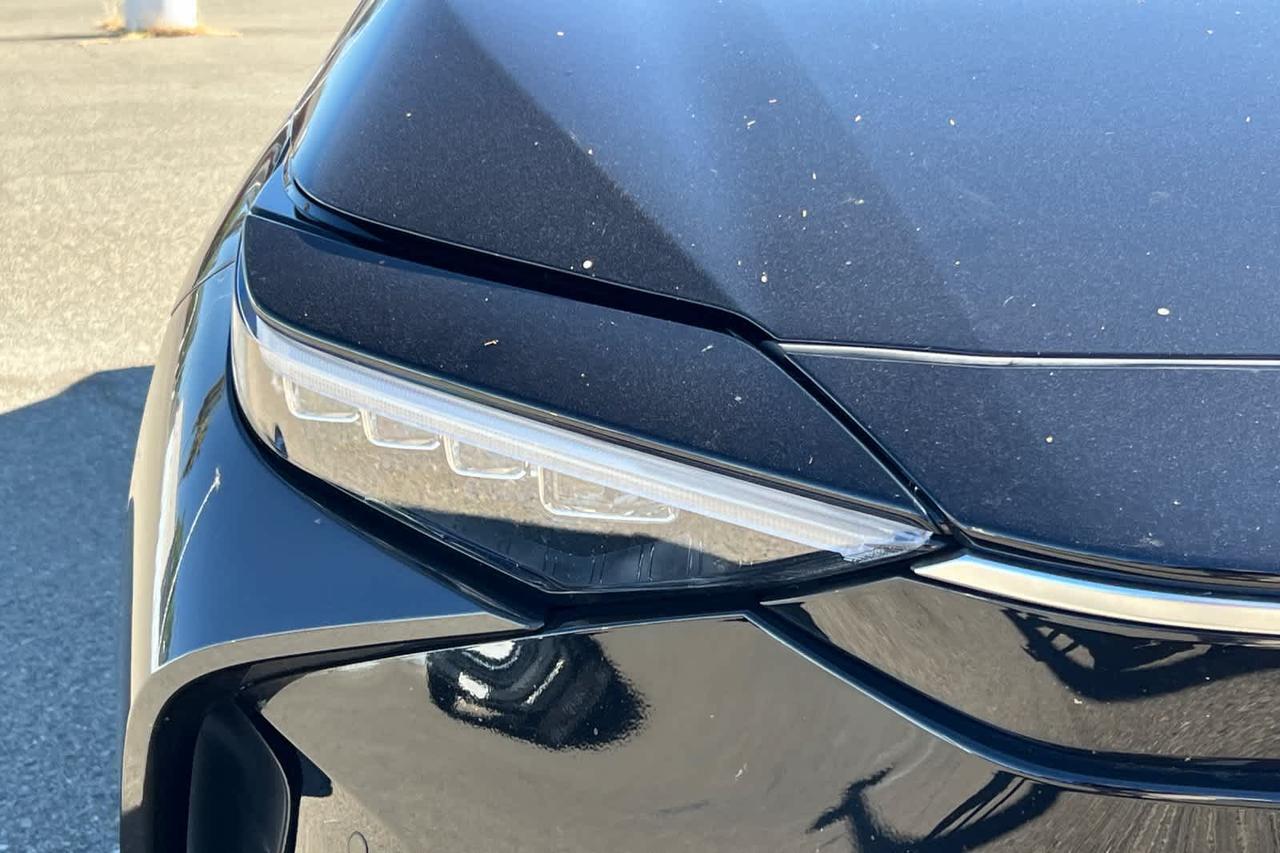 2023 Toyota bZ4X Limited Roseville CA