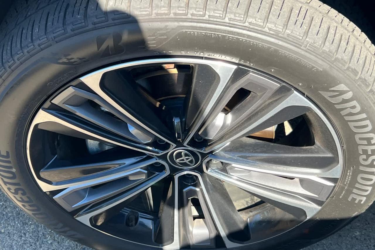 2023 Toyota bZ4X Limited Roseville CA
