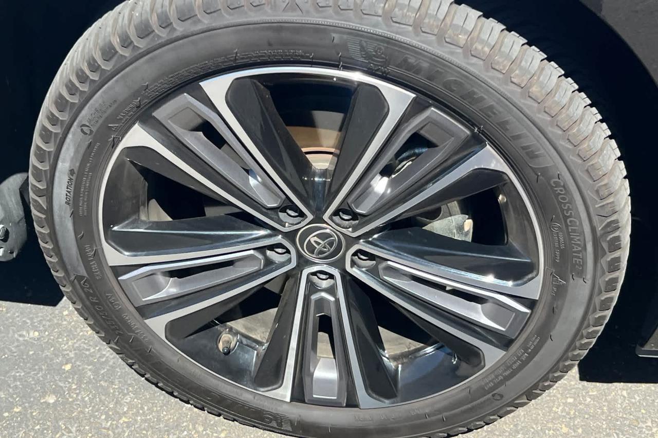 2023 Toyota bZ4X Limited Roseville CA