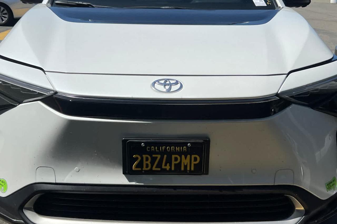 2023 Toyota bZ4X Limited Roseville CA
