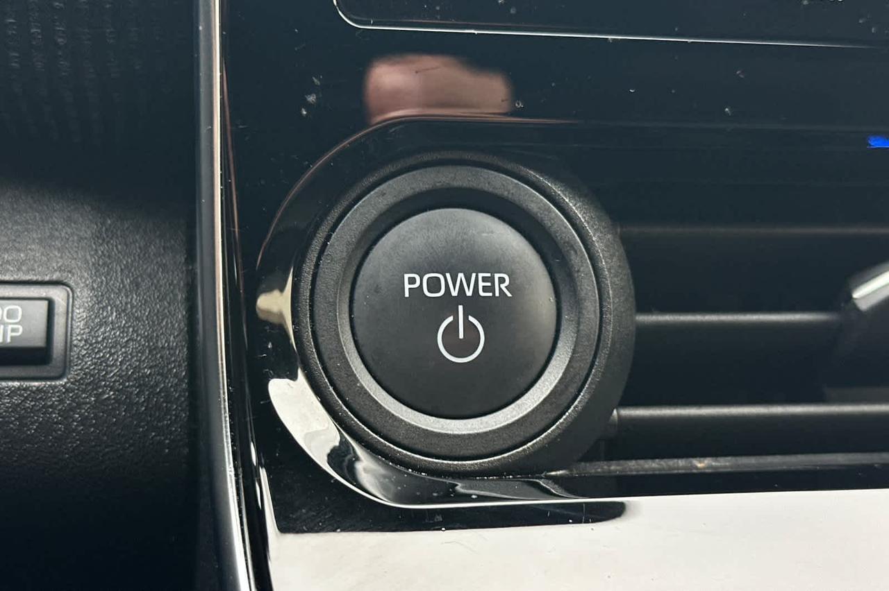 2023 Toyota bZ4X Limited Roseville CA