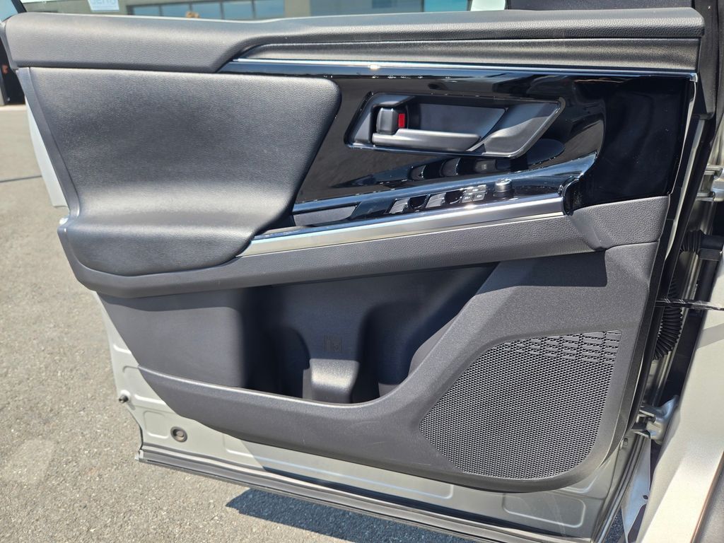 2023 Toyota bZ4X Limited Roseville CA