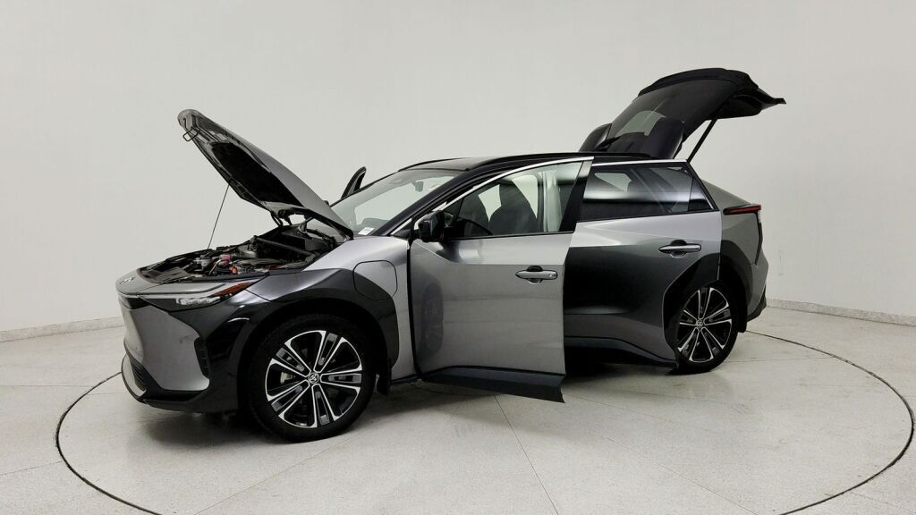 2023 Toyota bZ4X Limited Laurel MD