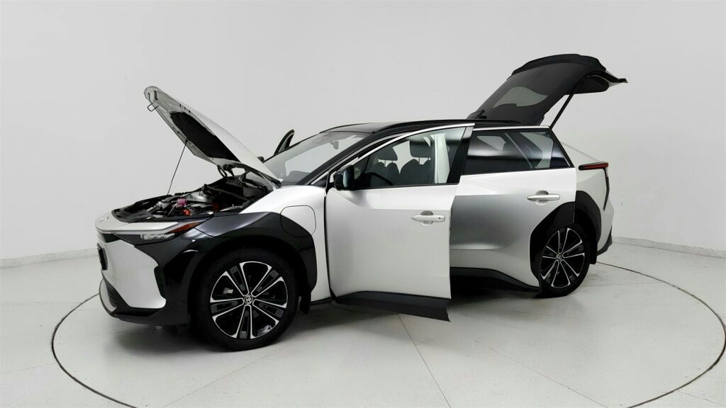 2023 Toyota bZ4X Limited Laurel MD