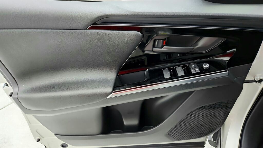 2023 Toyota bZ4X Limited Laurel MD