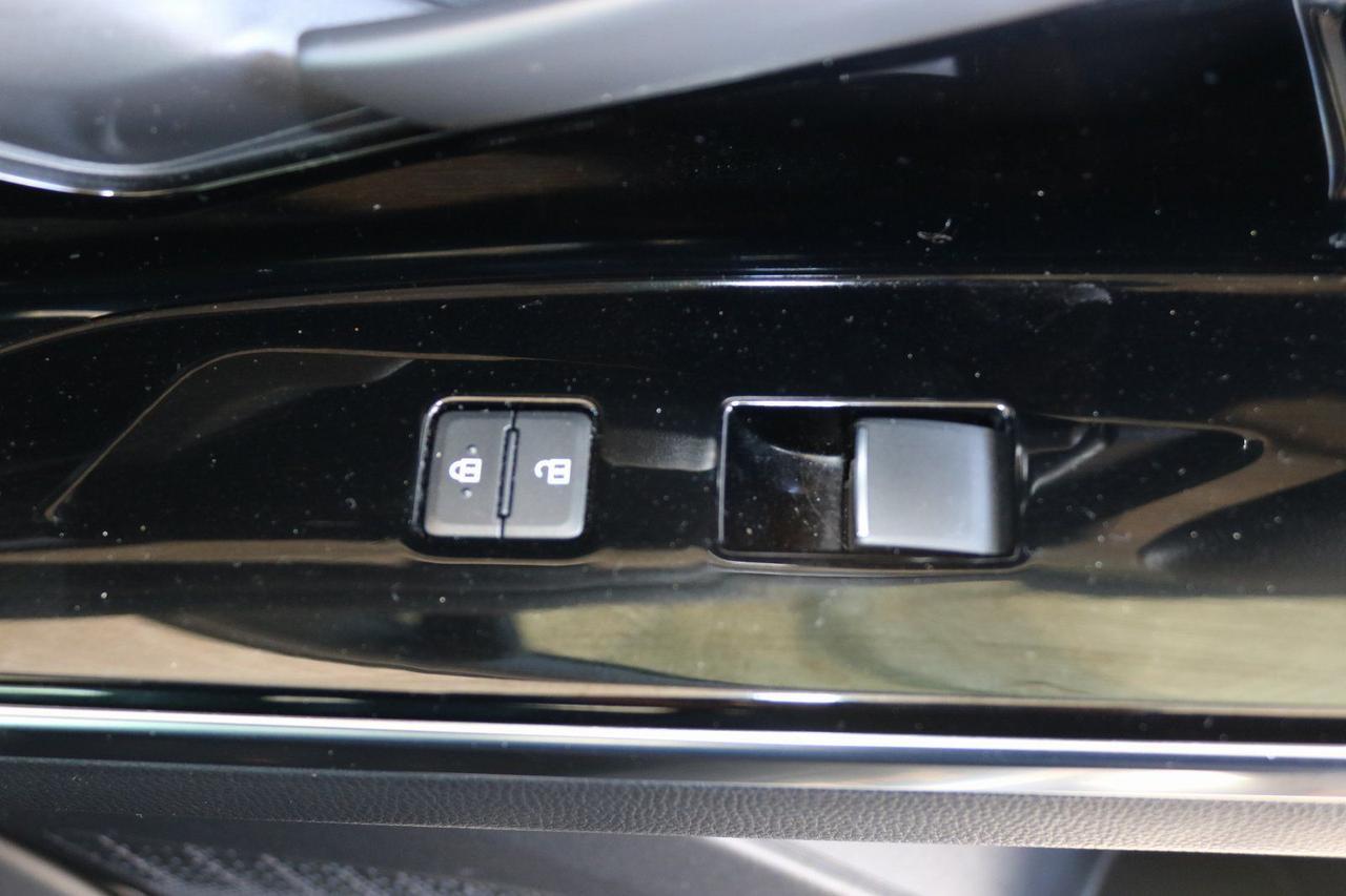 2023 Toyota bZ4X Limited Fredericksburg VA