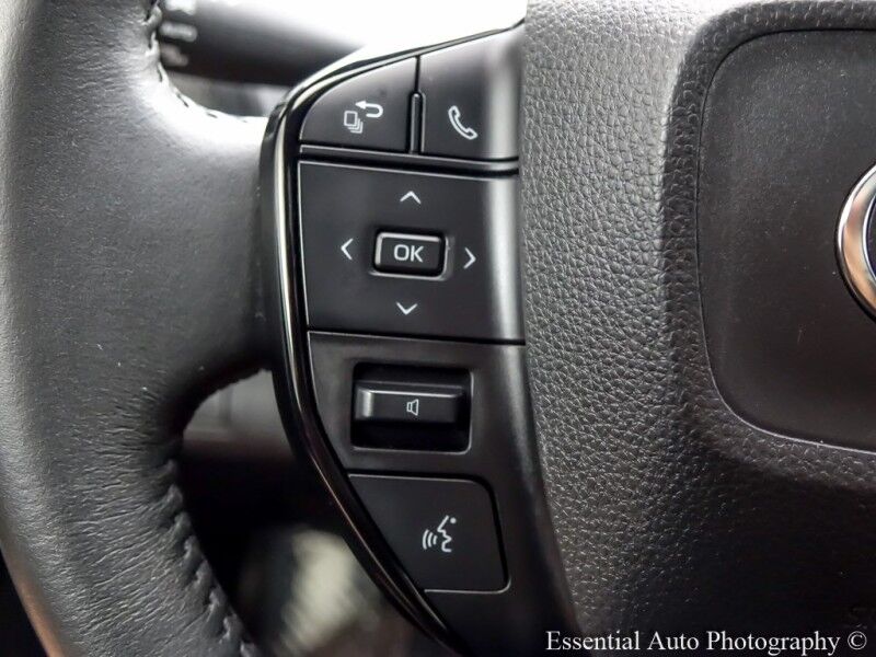 2023 Toyota bZ4X XLE PRICE INCLUDES THE $4000 FED EV TAX CREDIT Willowbrook IL