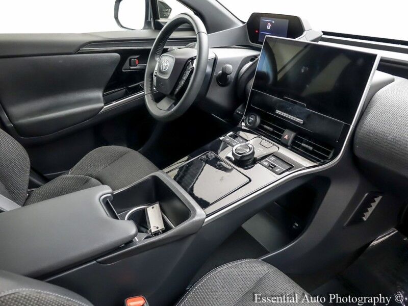 2023 Toyota bZ4X XLE PRICE INCLUDES THE $4000 FED EV TAX CREDIT Willowbrook IL
