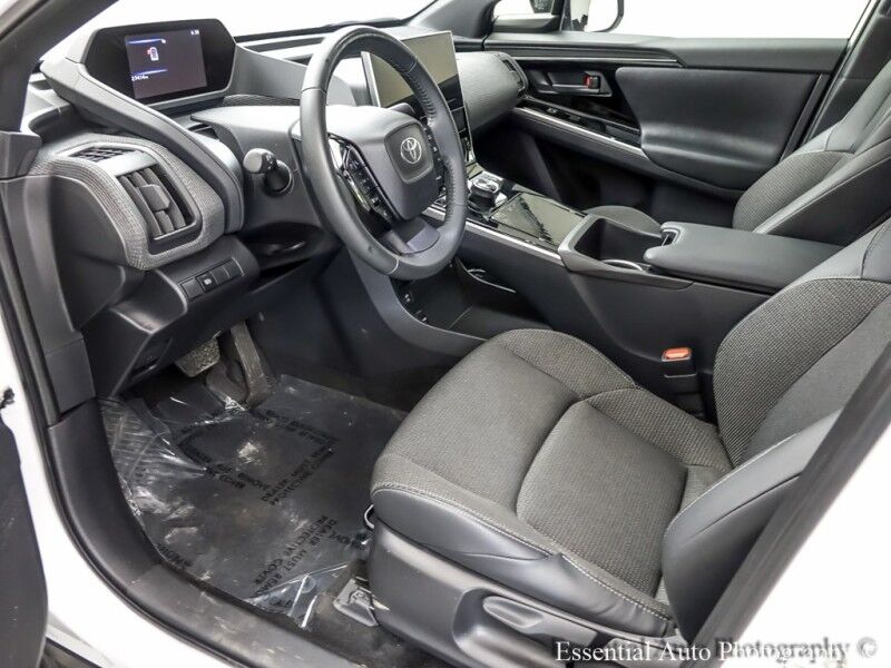 2023 Toyota bZ4X XLE PRICE INCLUDES THE $4000 FED EV TAX CREDIT Willowbrook IL