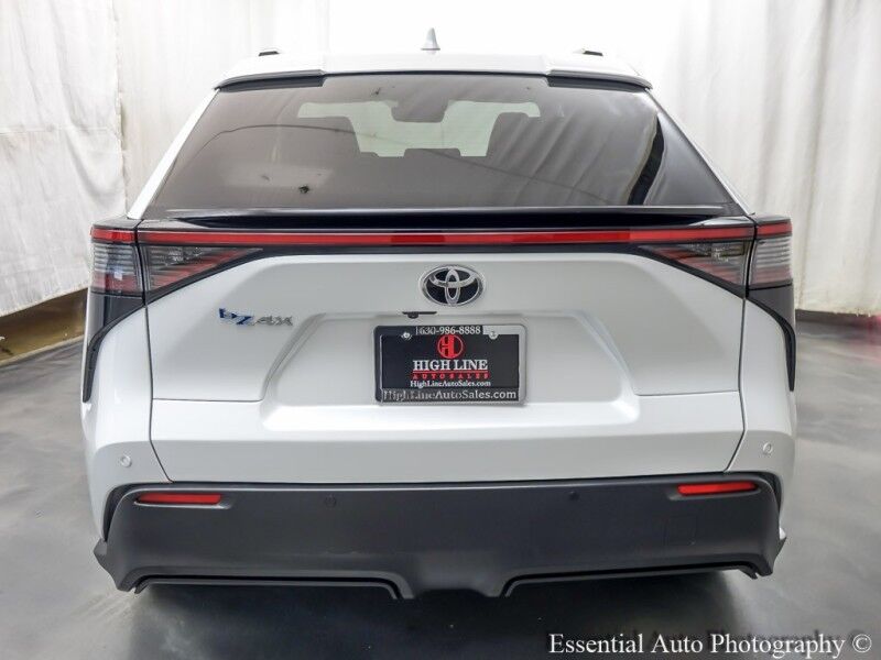 2023 Toyota bZ4X XLE PRICE INCLUDES THE $4000 FED EV TAX CREDIT Willowbrook IL