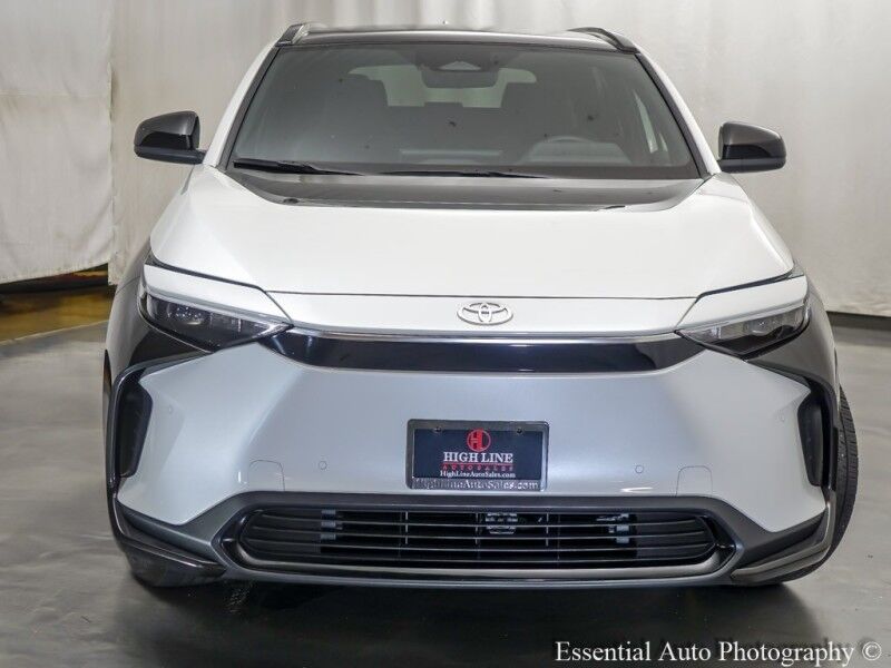 2023 Toyota bZ4X XLE PRICE INCLUDES THE $4000 FED EV TAX CREDIT Willowbrook IL