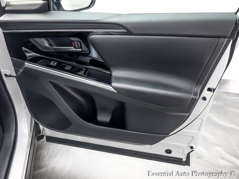2023 Toyota bZ4X XLE PRICE INCLUDES THE $4000 FED EV TAX CREDIT Willowbrook IL