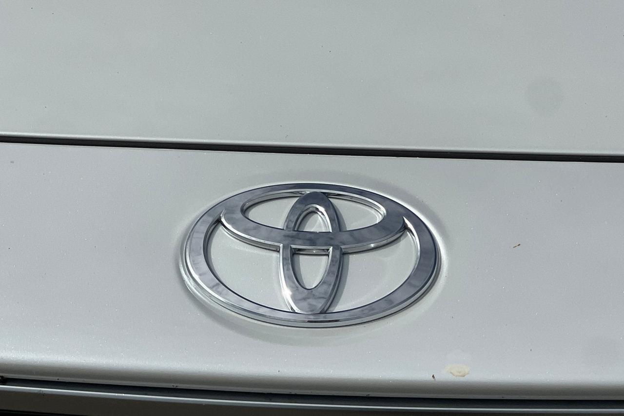 2023 Toyota bZ4X XLE Roseville CA
