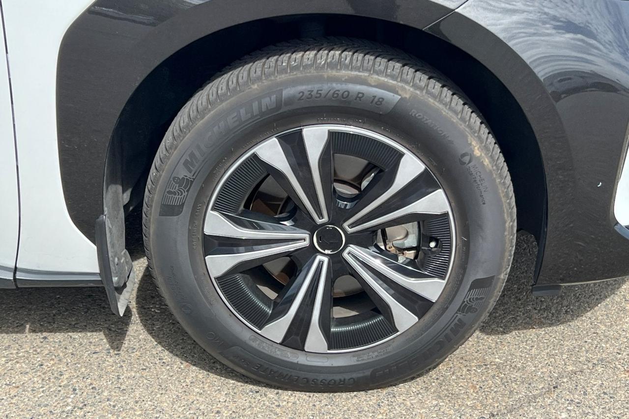 2023 Toyota bZ4X XLE Roseville CA