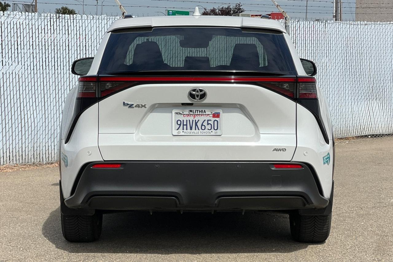 2023 Toyota bZ4X XLE Roseville CA