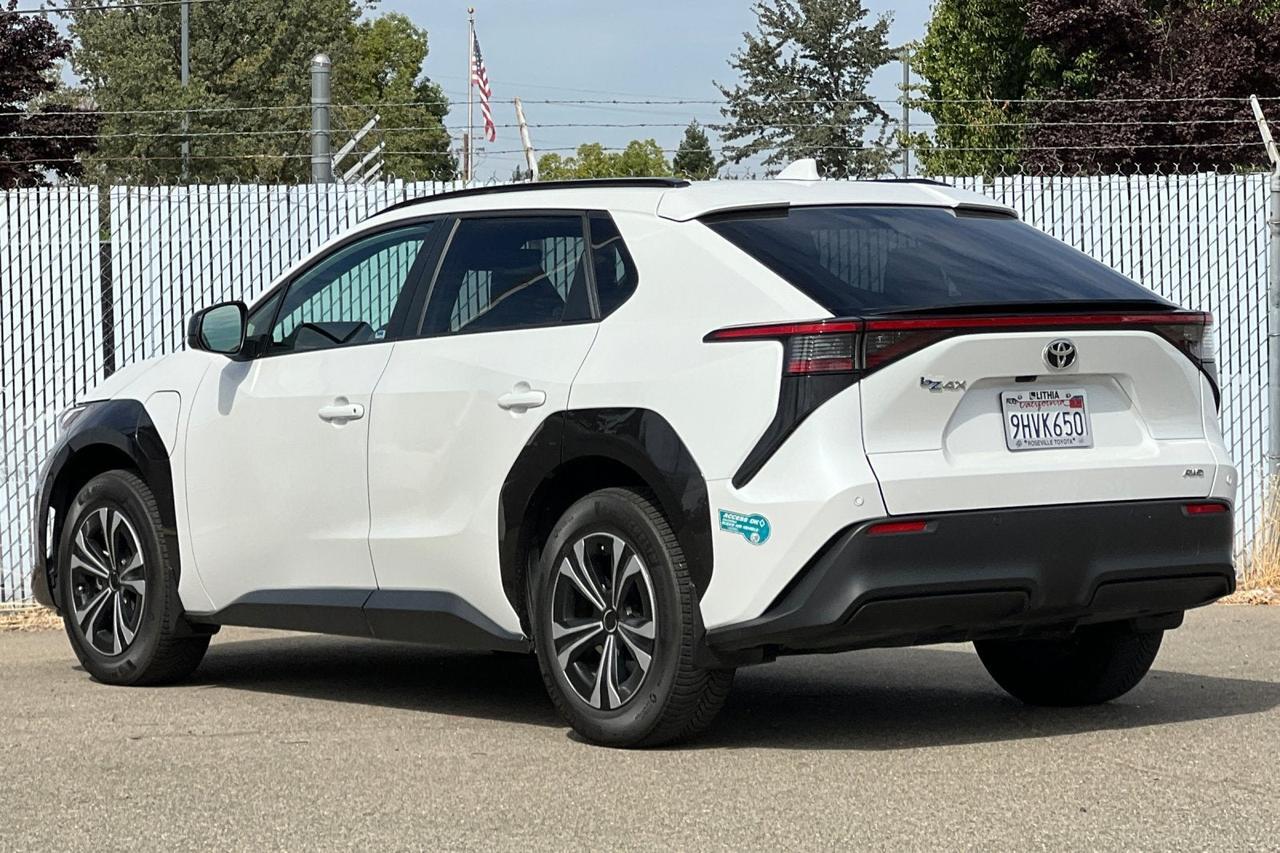2023 Toyota bZ4X XLE Roseville CA