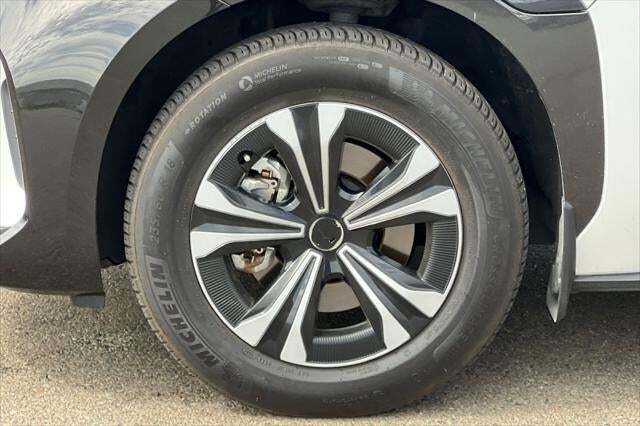 2023 Toyota bZ4X XLE Roseville CA