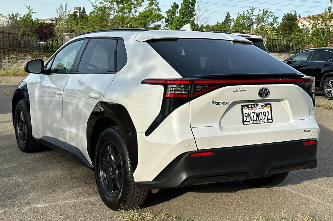2023 Toyota bZ4X XLE Roseville CA