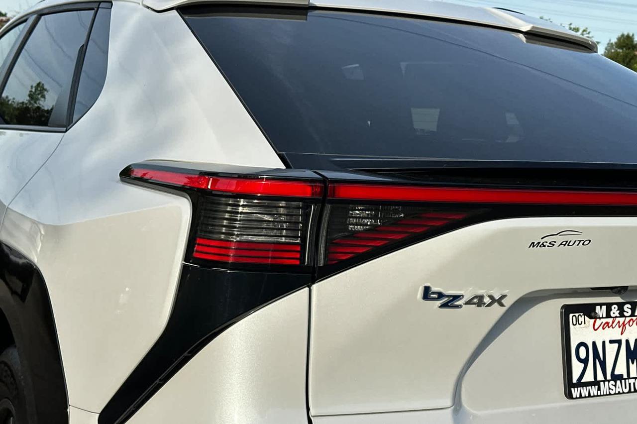 2023 Toyota bZ4X XLE Roseville CA