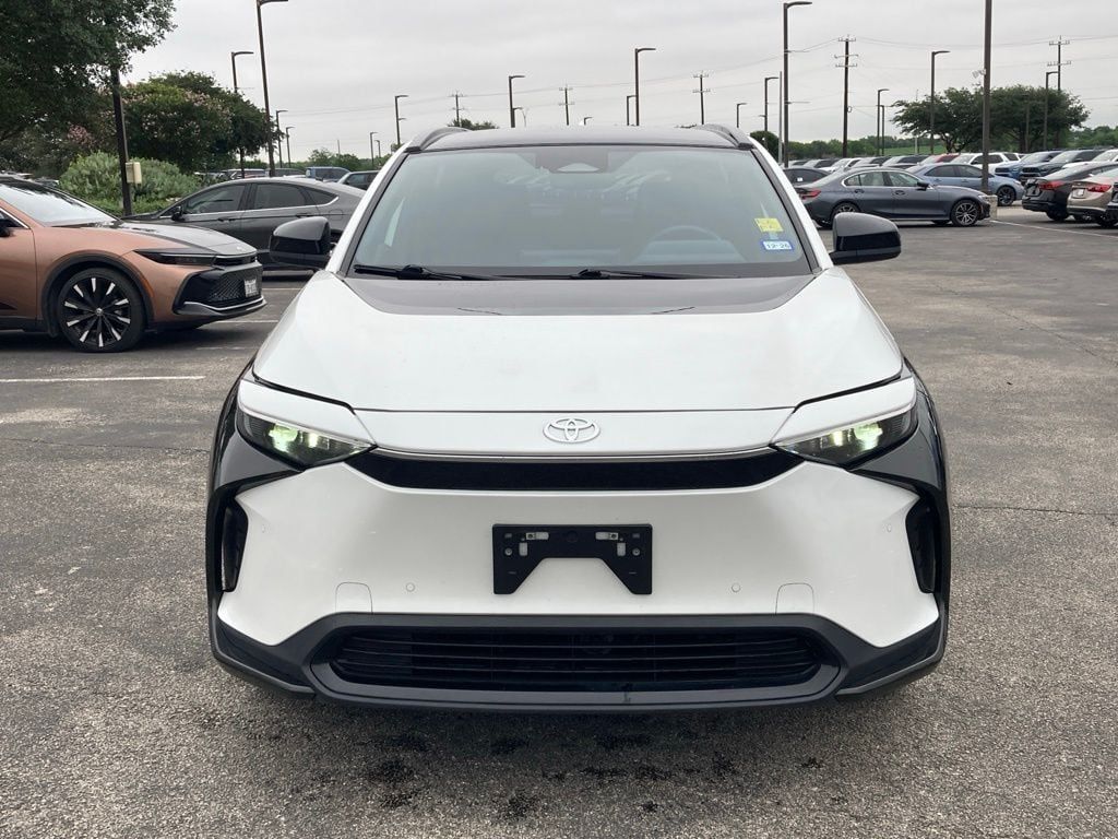 2023 Toyota bZ4X XLE